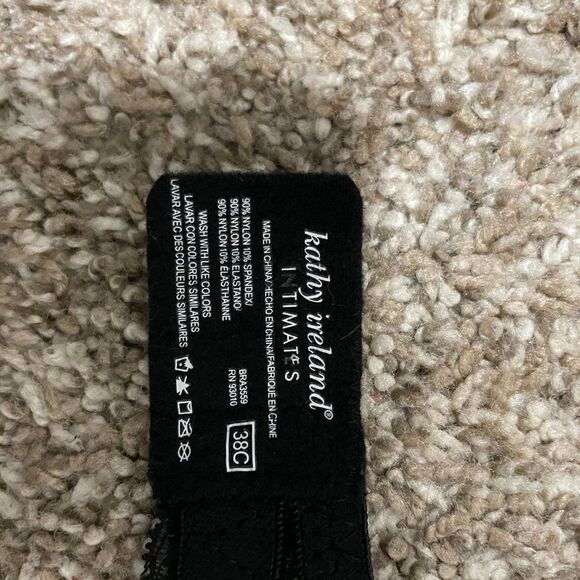 Kathy Ireland Intimates Lace Boho Padded Bra Women Size 38C - Picture 9 of 9